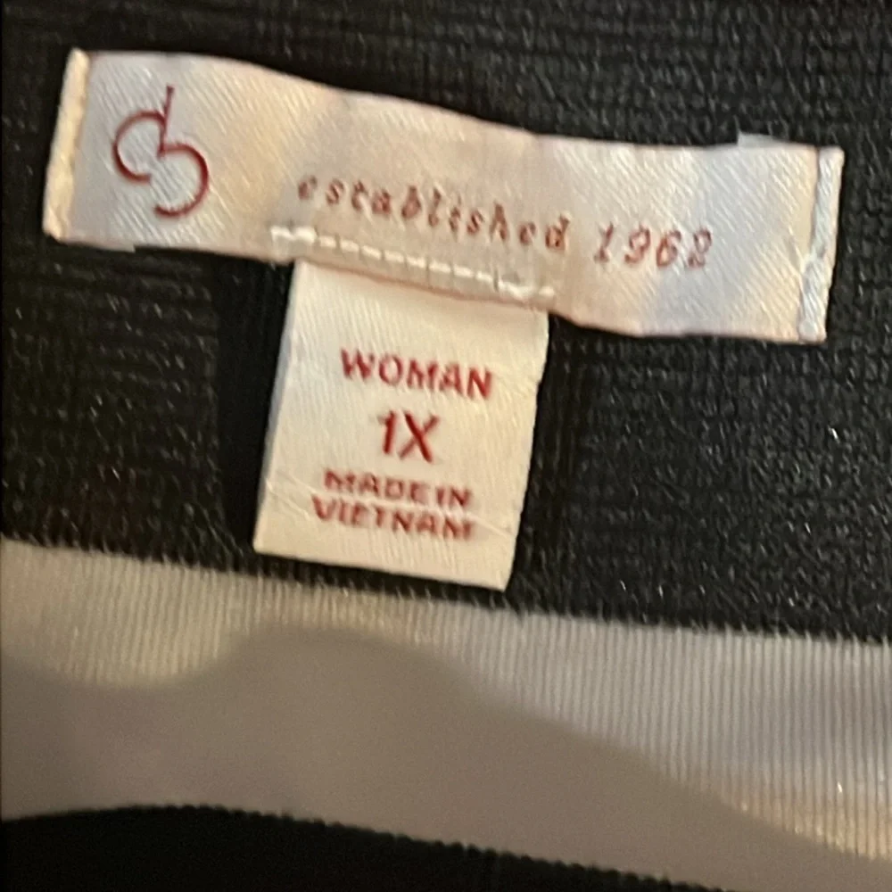 DB Floral Skirt - Size 1X - Picture 5 of 7